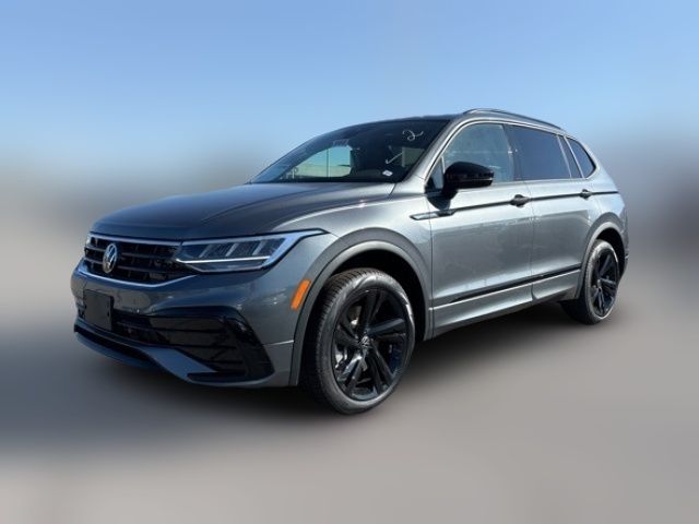 2024 Volkswagen Tiguan/Taos SE R-Line Black