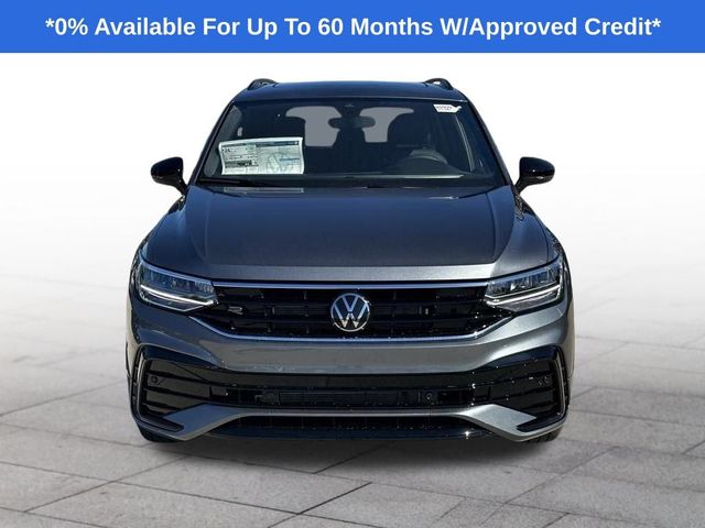 2024 Volkswagen Tiguan SE R-Line Black