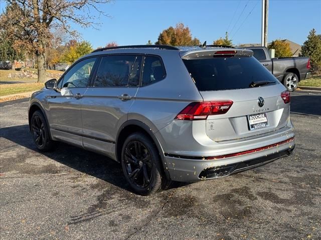 2024 Volkswagen Tiguan SE R-Line Black