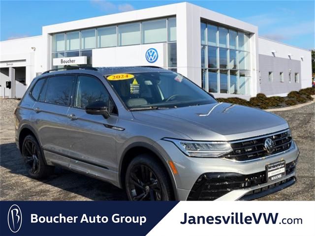 2024 Volkswagen Tiguan SE R-Line Black