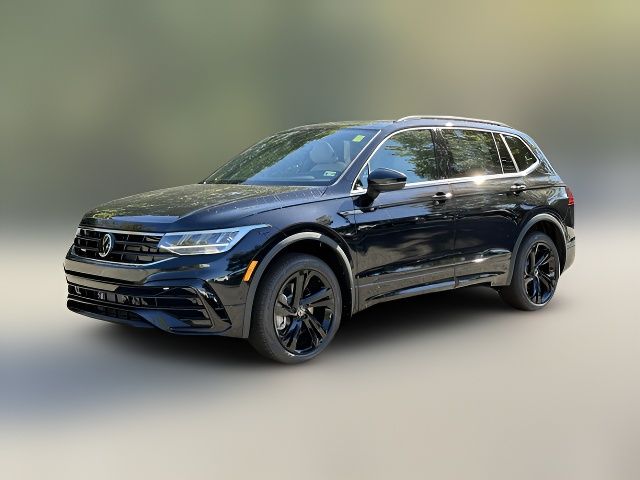 2024 Volkswagen Tiguan/Taos SE R-Line Black