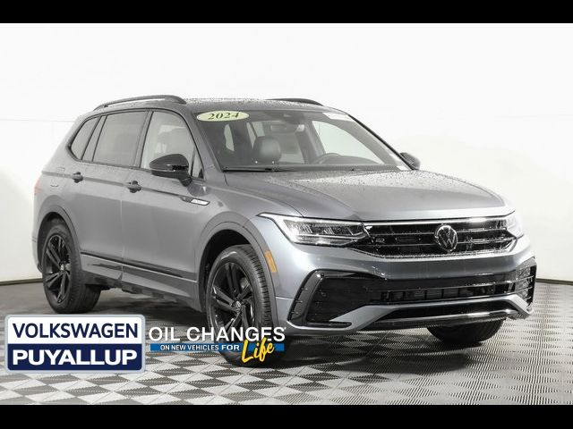 2024 Volkswagen Tiguan SE R-Line Black