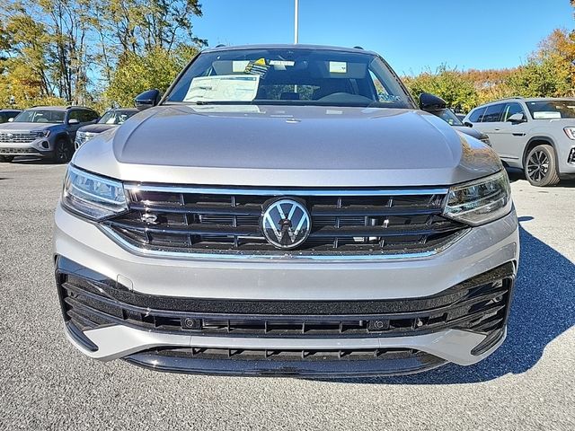 2024 Volkswagen Tiguan/Taos SE R-Line Black