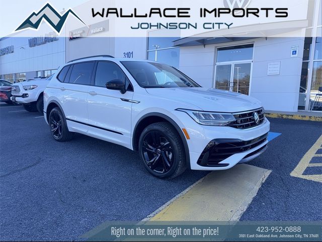 2024 Volkswagen Tiguan SE R-Line Black