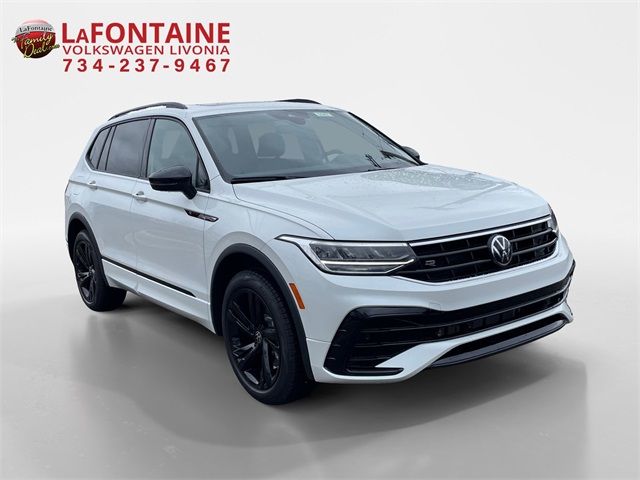 2024 Volkswagen Tiguan SE R-Line Black