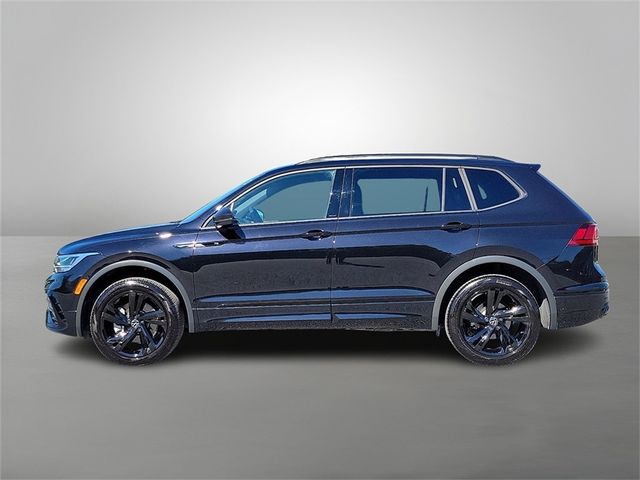 2024 Volkswagen Tiguan/Taos SE R-Line Black