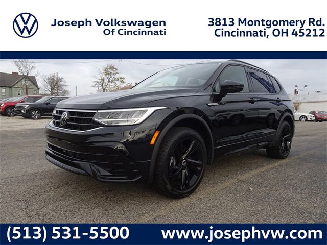 2024 Volkswagen Tiguan SE R-Line Black