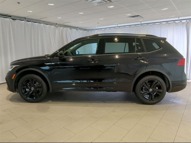 2024 Volkswagen Tiguan SE R-Line Black