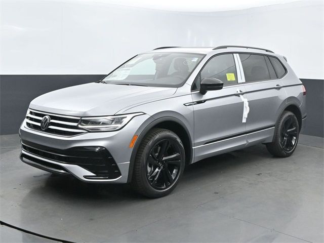 2024 Volkswagen Tiguan SE R-Line Black