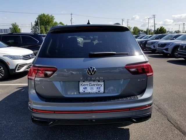 2024 Volkswagen Tiguan SE R-Line Black