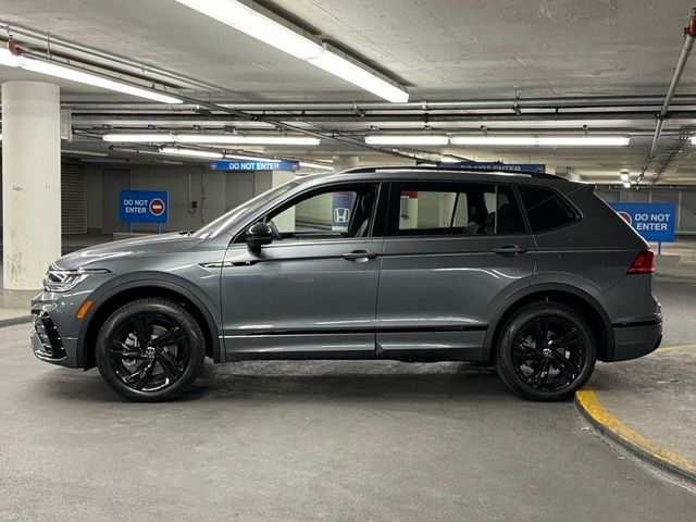 2024 Volkswagen Tiguan SE R-Line Black