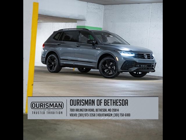 2024 Volkswagen Tiguan SE R-Line Black