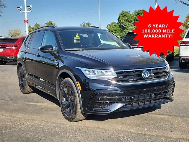 2024 Volkswagen Tiguan SE R-Line Black