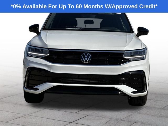 2024 Volkswagen Tiguan/Taos SE R-Line Black