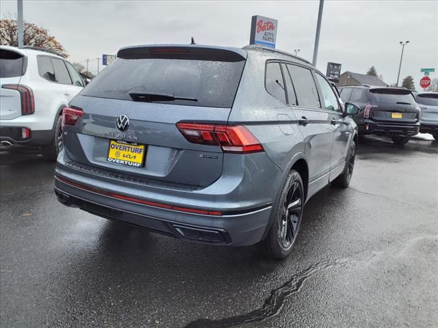 2024 Volkswagen Tiguan SE R-Line Black