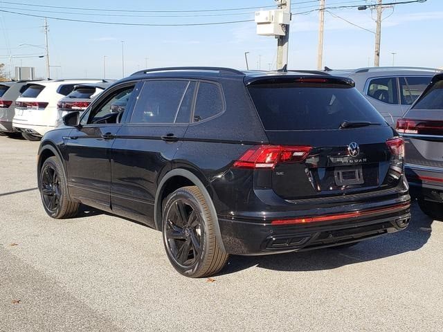 2024 Volkswagen Tiguan SE R-Line Black