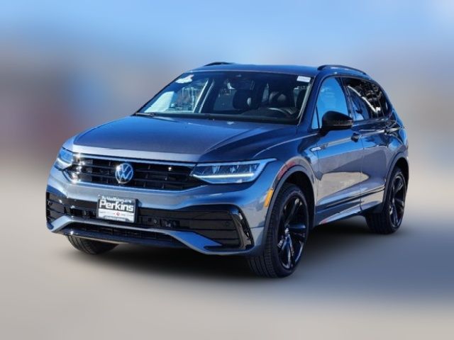 2024 Volkswagen Tiguan SE R-Line Black