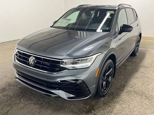 2024 Volkswagen Tiguan/Taos SE R-Line Black