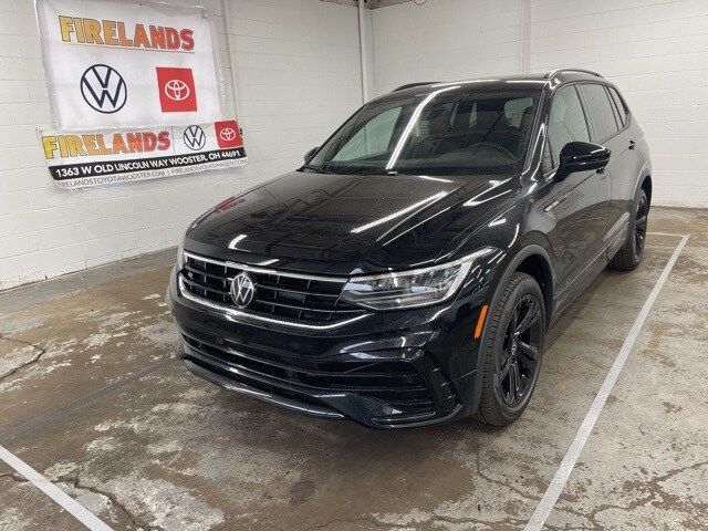 2024 Volkswagen Tiguan/Taos SE R-Line Black