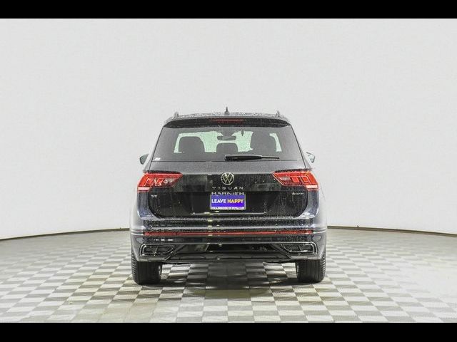 2024 Volkswagen Tiguan/Taos SE R-Line Black