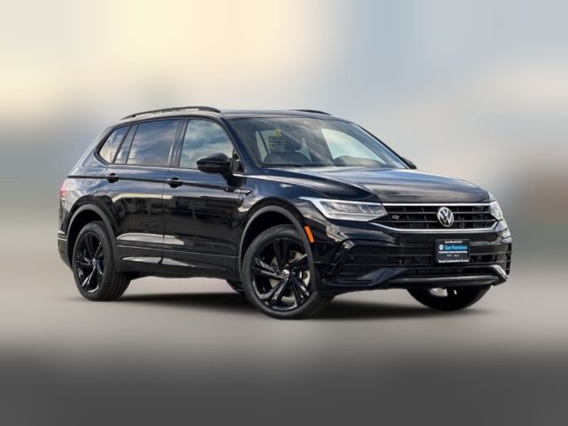 2024 Volkswagen Tiguan SE R-Line Black