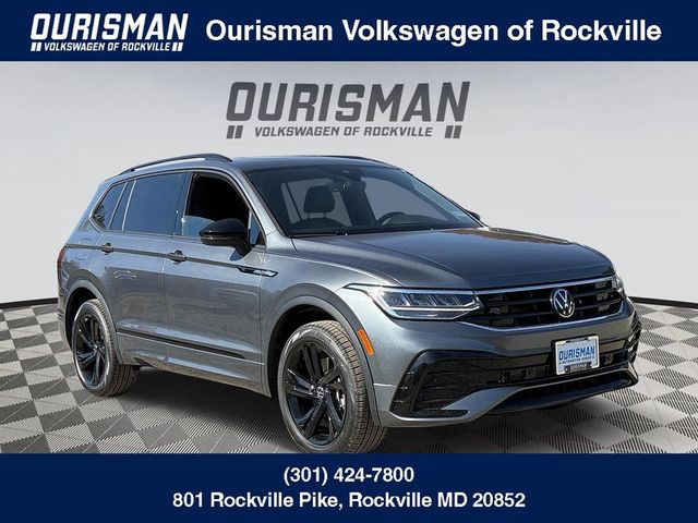 2024 Volkswagen Tiguan SE R-Line Black