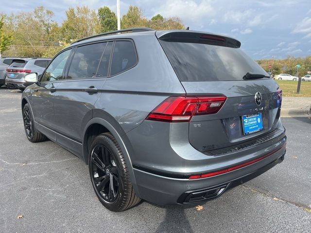 2024 Volkswagen Tiguan SE R-Line Black