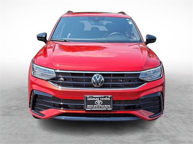 2024 Volkswagen Tiguan SE R-Line Black
