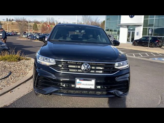 2024 Volkswagen Tiguan SE R-Line Black