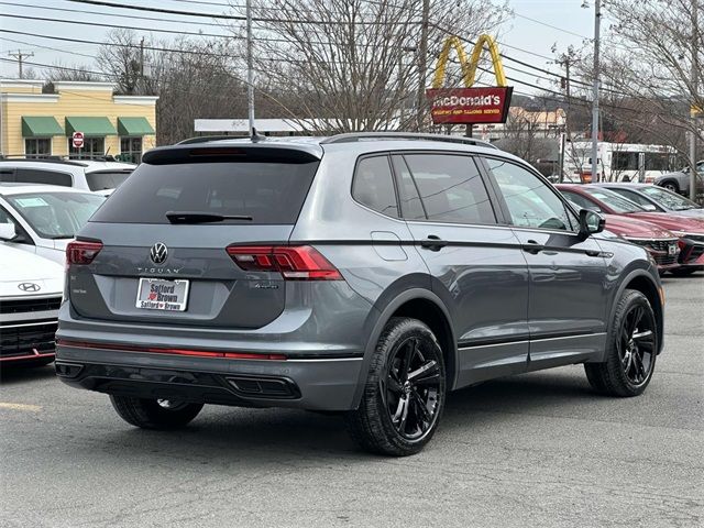 2024 Volkswagen Tiguan SE R-Line Black