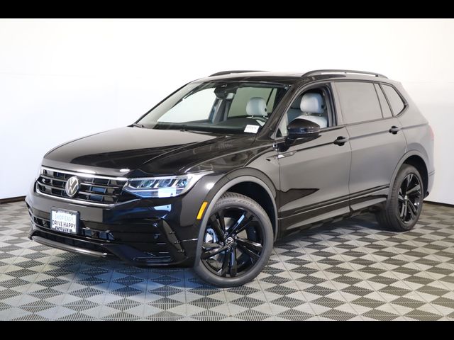 2024 Volkswagen Tiguan SE R-Line Black