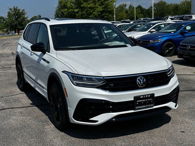 2024 Volkswagen Tiguan SE R-Line Black