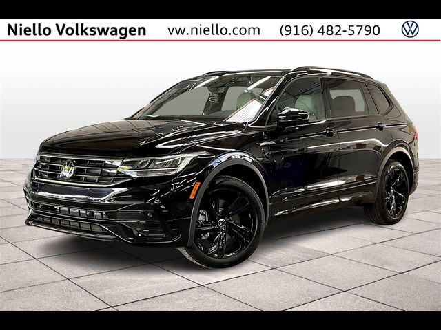 2024 Volkswagen Tiguan SE R-Line Black