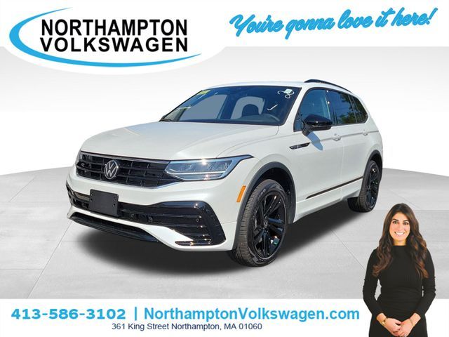 2024 Volkswagen Tiguan SE R-Line Black