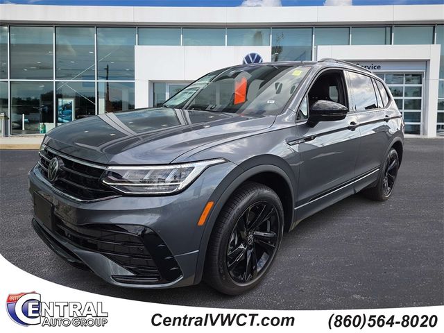 2024 Volkswagen Tiguan/Taos SE R-Line Black