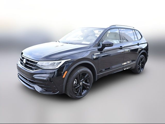 2024 Volkswagen Tiguan SE R-Line Black