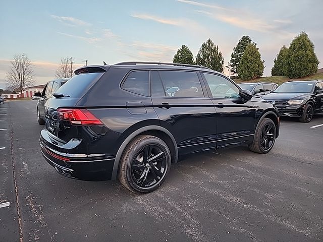 2024 Volkswagen Tiguan/Taos SE R-Line Black