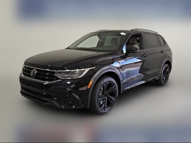 2024 Volkswagen Tiguan SE R-Line Black