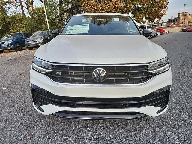 2024 Volkswagen Tiguan/Taos SE R-Line Black