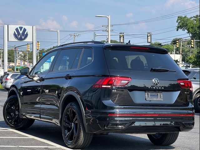 2024 Volkswagen Tiguan SE R-Line Black