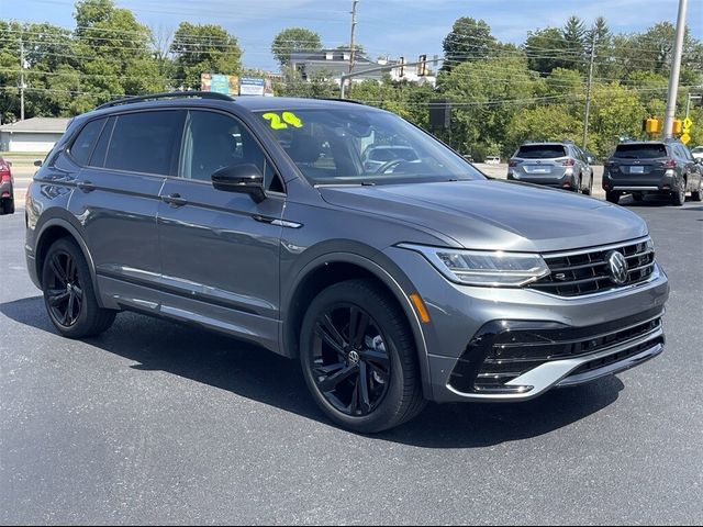 2024 Volkswagen Tiguan SE R-Line Black