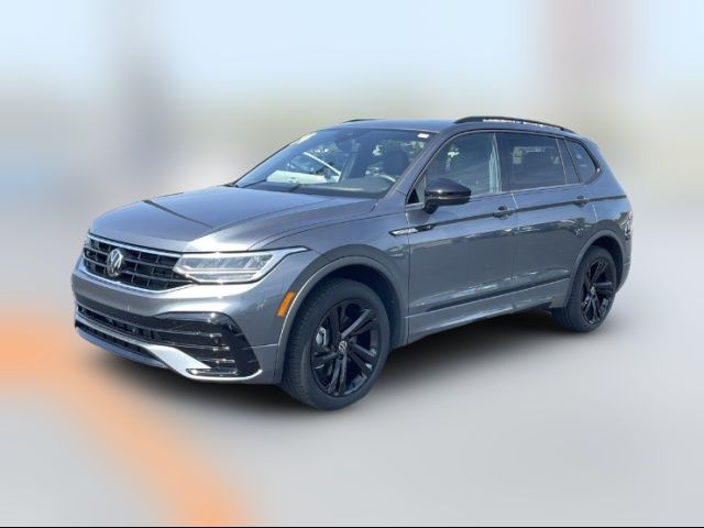 2024 Volkswagen Tiguan SE R-Line Black