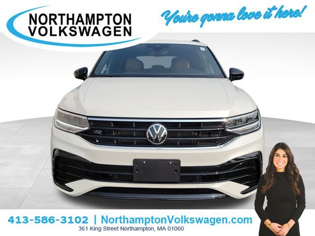 2024 Volkswagen Tiguan SE R-Line Black