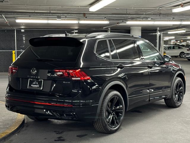 2024 Volkswagen Tiguan SE R-Line Black