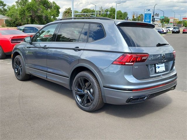 2024 Volkswagen Tiguan SE R-Line Black