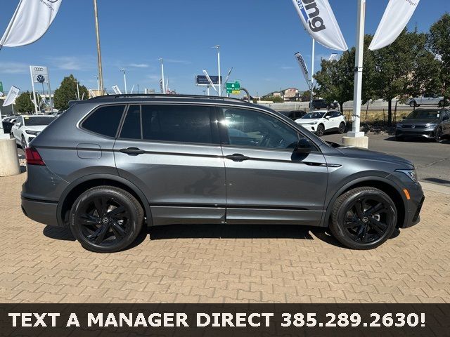 2024 Volkswagen Tiguan SE R-Line Black