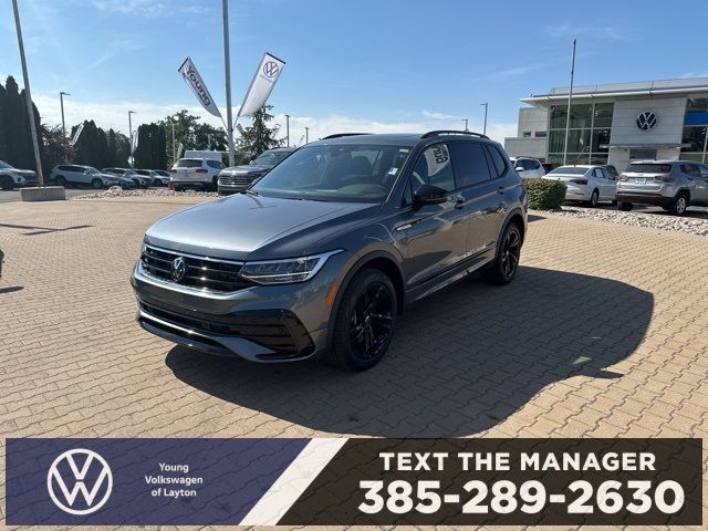 2024 Volkswagen Tiguan SE R-Line Black