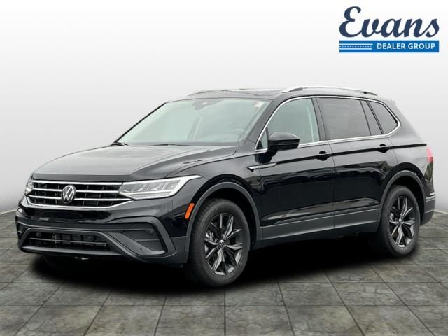 2024 Volkswagen Tiguan/Taos SE R-Line Black