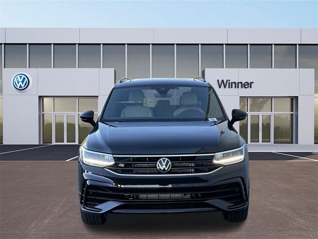 2024 Volkswagen Tiguan/Taos SE R-Line Black