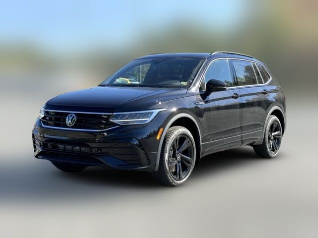 2024 Volkswagen Tiguan/Taos SE R-Line Black